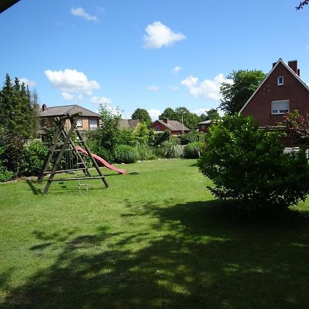 Ferienwohnung Schwiemann, Obergeschoss Cadenberge Exterior photo